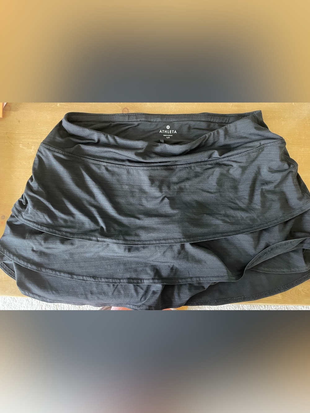 Athleta Black Performance Ruffle Skort with tennis ball pockets